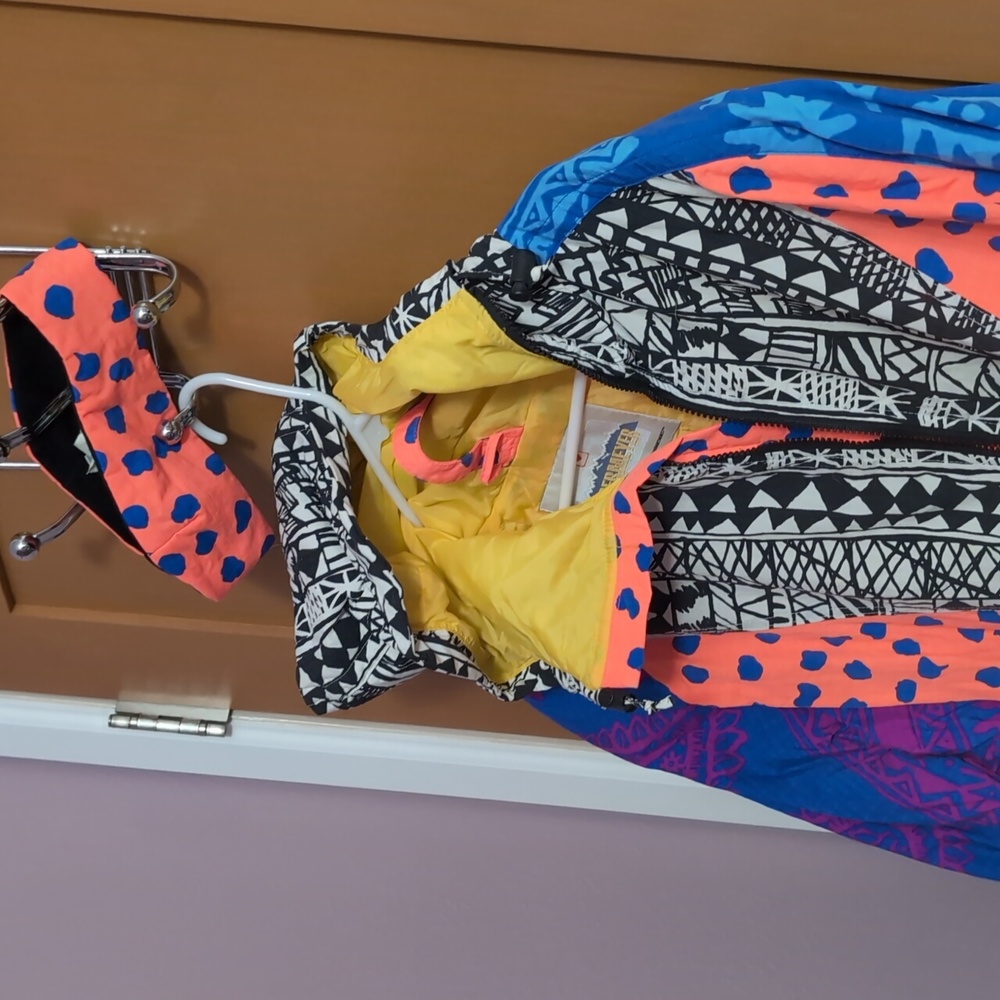 Authentic 80s Ski Jacket, Excellent Condition - image 3